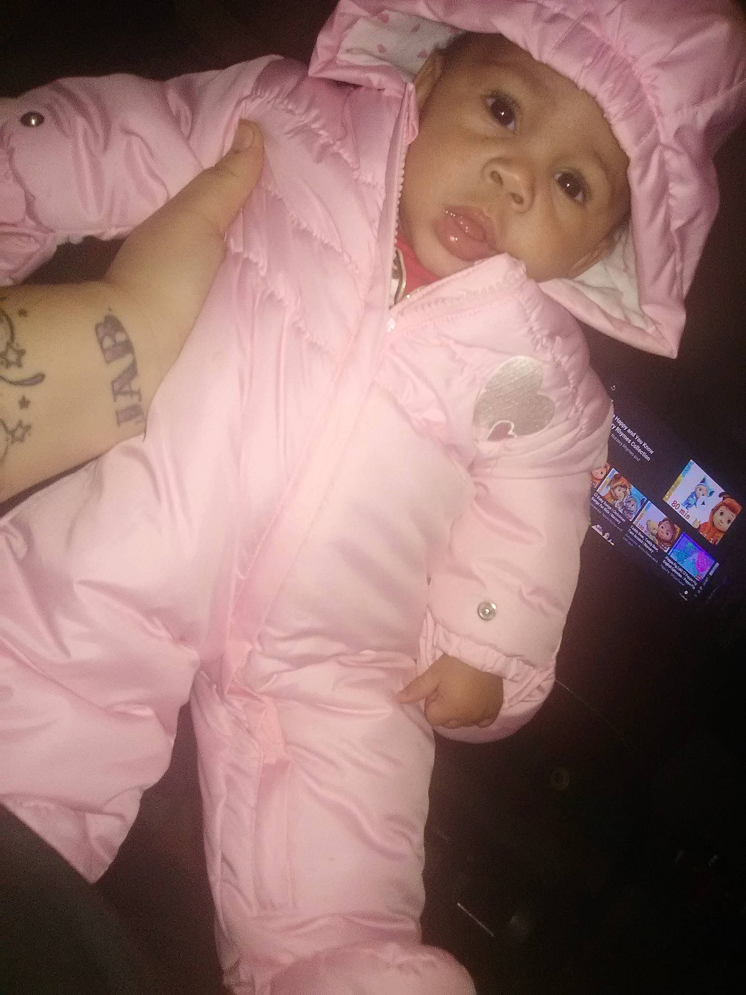 Malaya is registered to the contest to win money with this photo: arm, beauty, cheek, child, day, eye, face, forehead, girl, head, headwear, human_hair_color, infant, joint, nose, person, pink, product, purple, skin