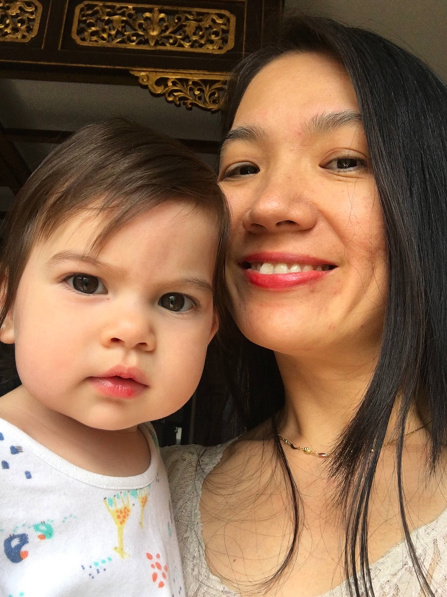 Lorelei participe au concours pour gagner de l'argent avec cette photo : baby_toddler_clothing, beauty, black_hair, cheek, chin, eye, eyebrow, eyelash, face, forehead, iris, jewellery, joy, lip, mouth, neck, necklace, nose, organ, person