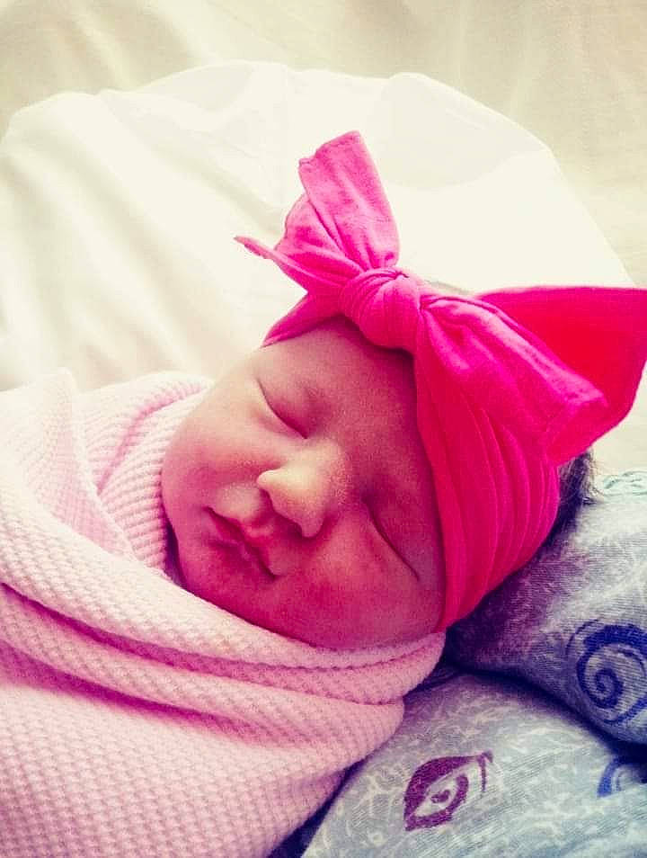 Amariana is registered to the contest to win money with this photo: baby, child, hair_accessory, hand, headwear, lip, magenta, nap, person, pink, skin, sleep, toddler