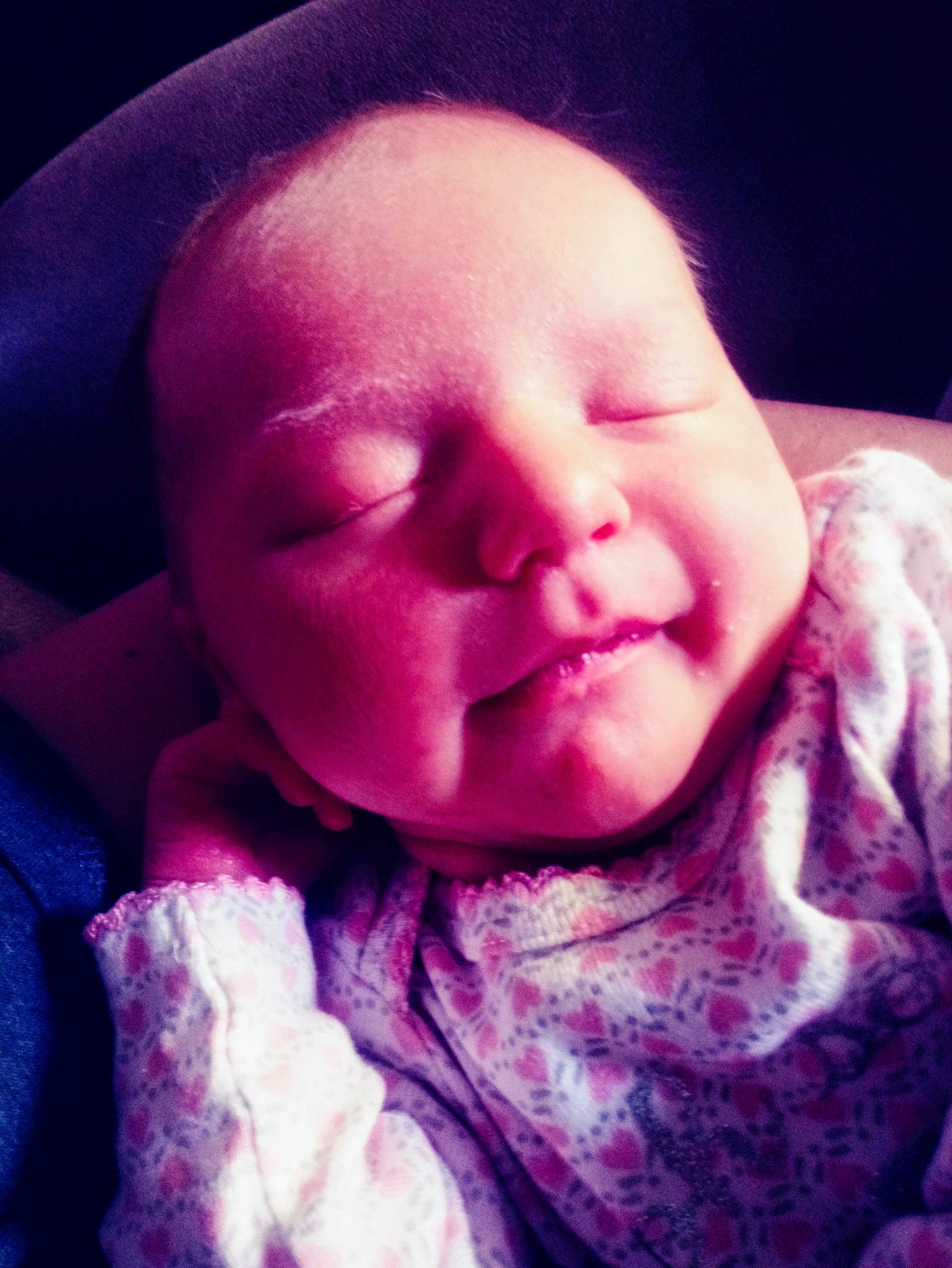 Amariana is registered to the contest to win money with this photo: baby, cheek, child, chin, eye, face, facial_expression, forehead, head, human, lip, mouth, nose, person, pink, purple, skin, sky, sleep, smile