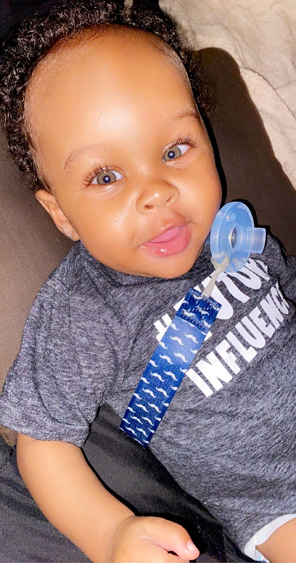 Leonard is registered to the contest to win money with this photo: baby, beauty, black_hair, blue, cheek, child, child_model, cool, eye, eyebrow, face, forehead, hair, hairstyle, head, lip, nose, person, skin, smile