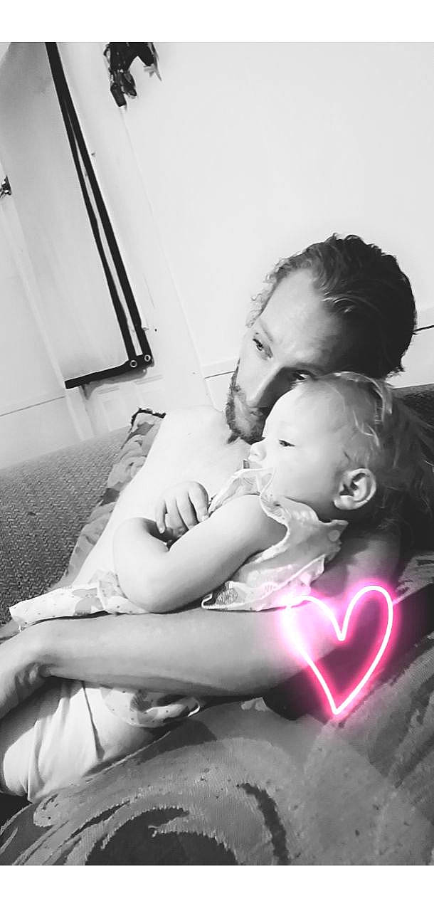 Sabriana is registered to the contest to win money with this photo: arm, baby, black_and_white, black_hair, comfort, elbow, eye, eyebrow, flash_photography, fun, gesture, hairstyle, hand, happy, leg, monochrome, monochrome_photography, person, shoulder, skin