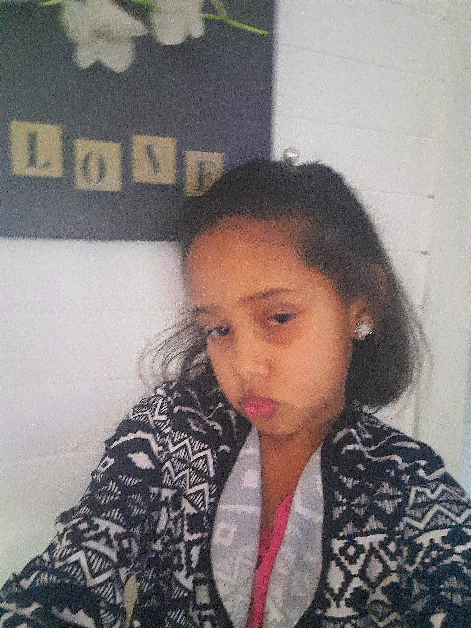 Shanelle a rejoint le concours — aidez-le/la à gagner de superbes lots ! black_hair, child, cool, dress_shirt, event, eyelash, fashion_accessory, fashion_design, forehead, fun, happy, jewellery, lip, long_hair, neck, pattern, person, room, skin, sleeve