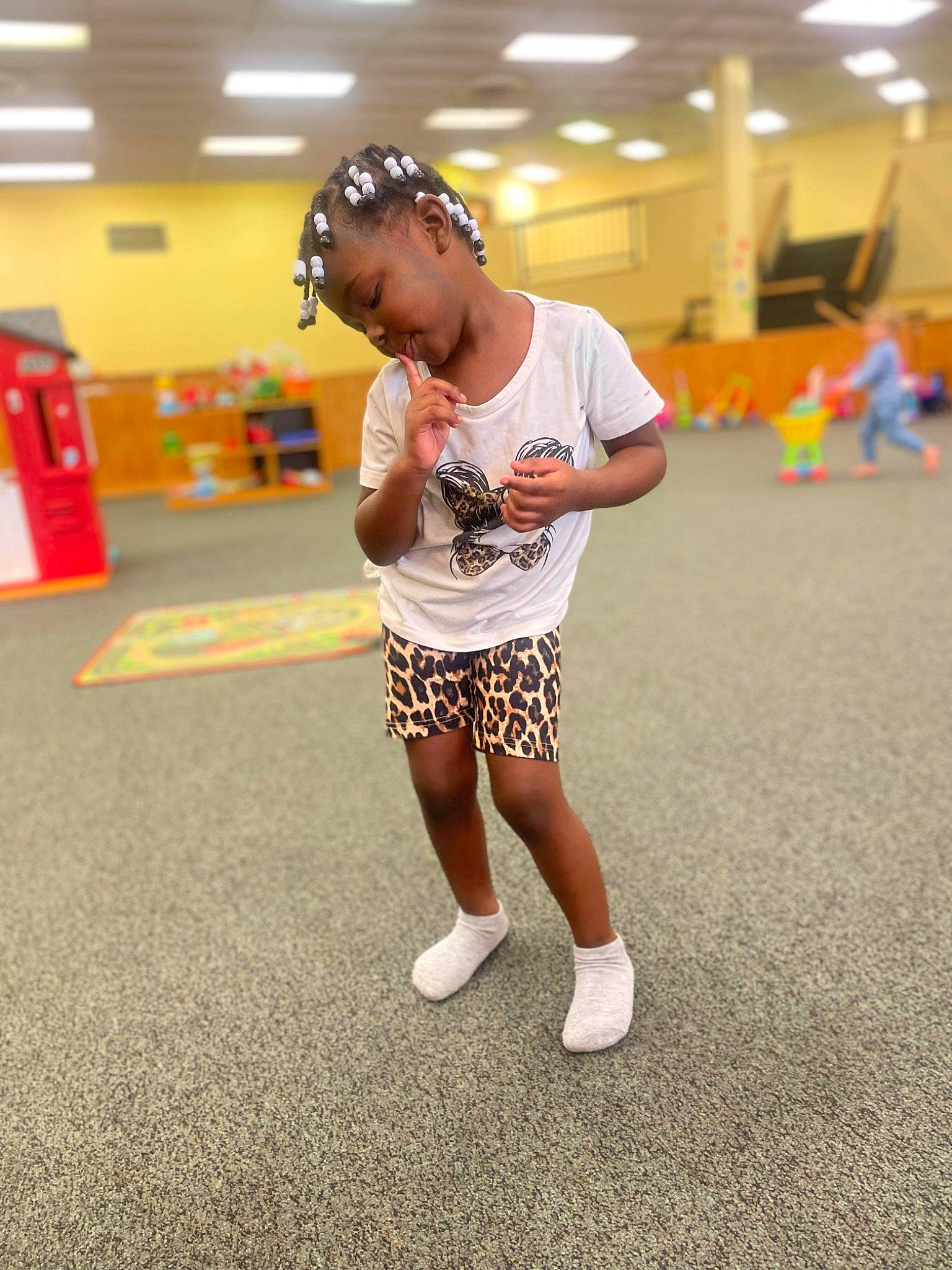 Kamilla Rose is registered to the contest to win money with this photo: child, competition_event, event, exercise, eyewear, flooring, fun, human_leg, knee, leisure, person, physical_fitness, recreation, shorts, sock, sports, sportswear, sunglasses, t_shirt, thigh