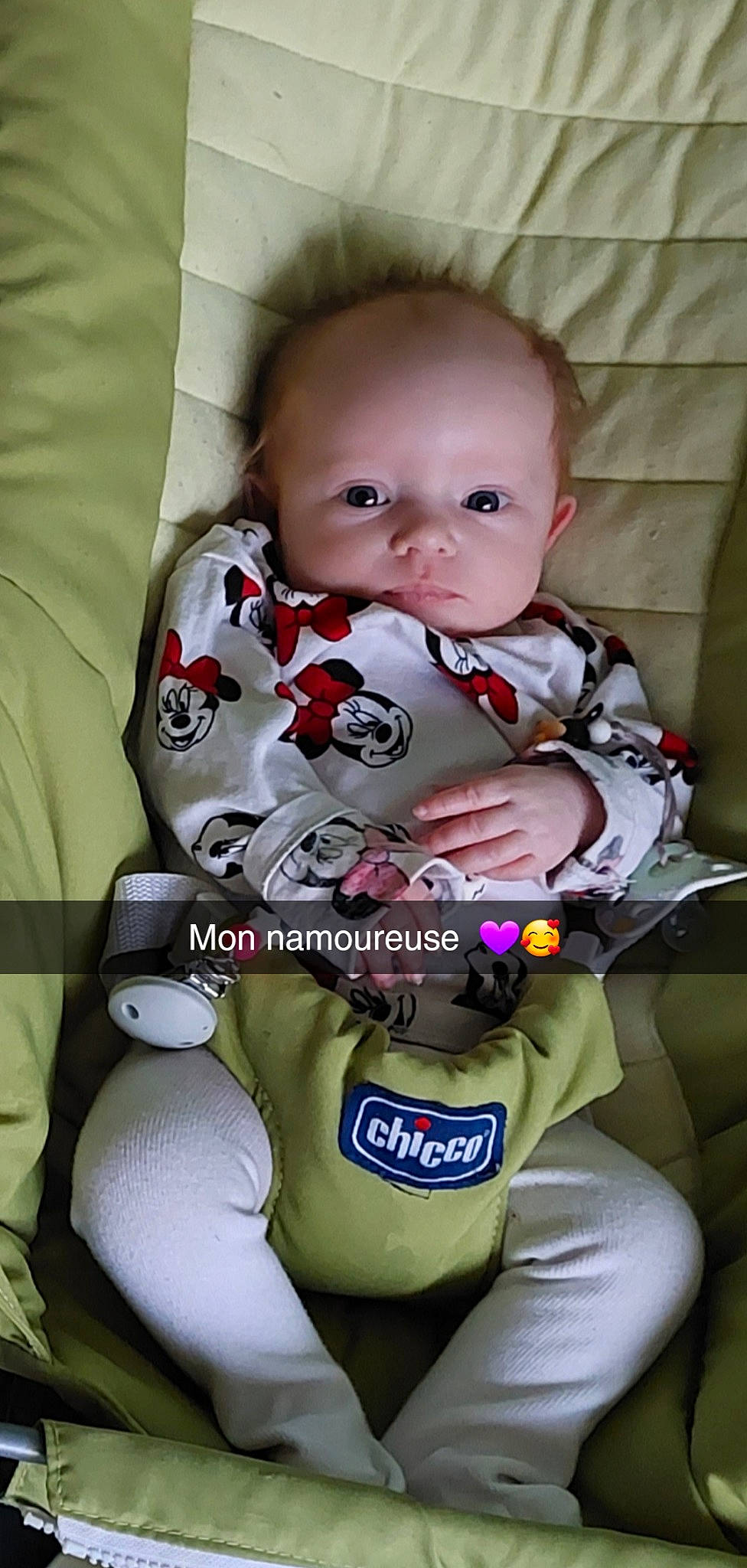 Athena participe au concours pour gagner de l'argent avec cette photo : arm, baby, baby_carriage, baby_in_car_seat, baby_products, baby_safety, baby_toddler_clothing, cheek, child, comfort, eye, head, iris, mouth, person, personal_protective_equipment, sitting, skin, sleeve, textile