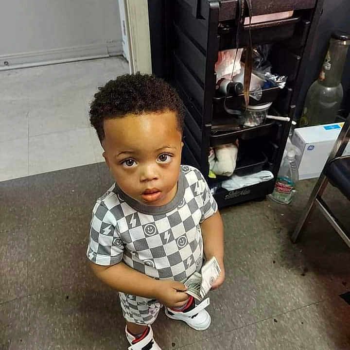 Kingston joined the competition — help win amazing prizes! blackhair, boy, brownhair, child, clothing, curlyhair, face, hair, head, male, person, sitting, sleeve