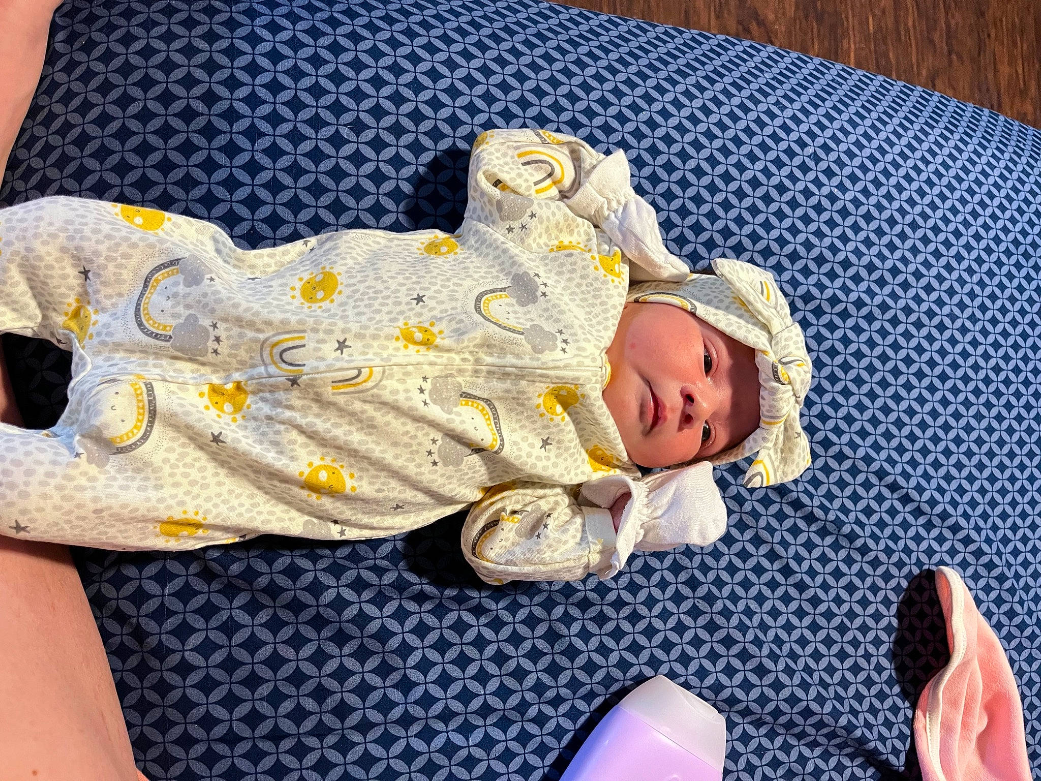 Kaia is registered to the contest to win money with this photo: baby, baby_products, baby_safety, baby_sleeping, baby_toddler_clothing, child, comfort, fashion_accessory, finger, hat, headwear, human_leg, lap, linens, nail, pattern, person, sleeve, textile, thigh