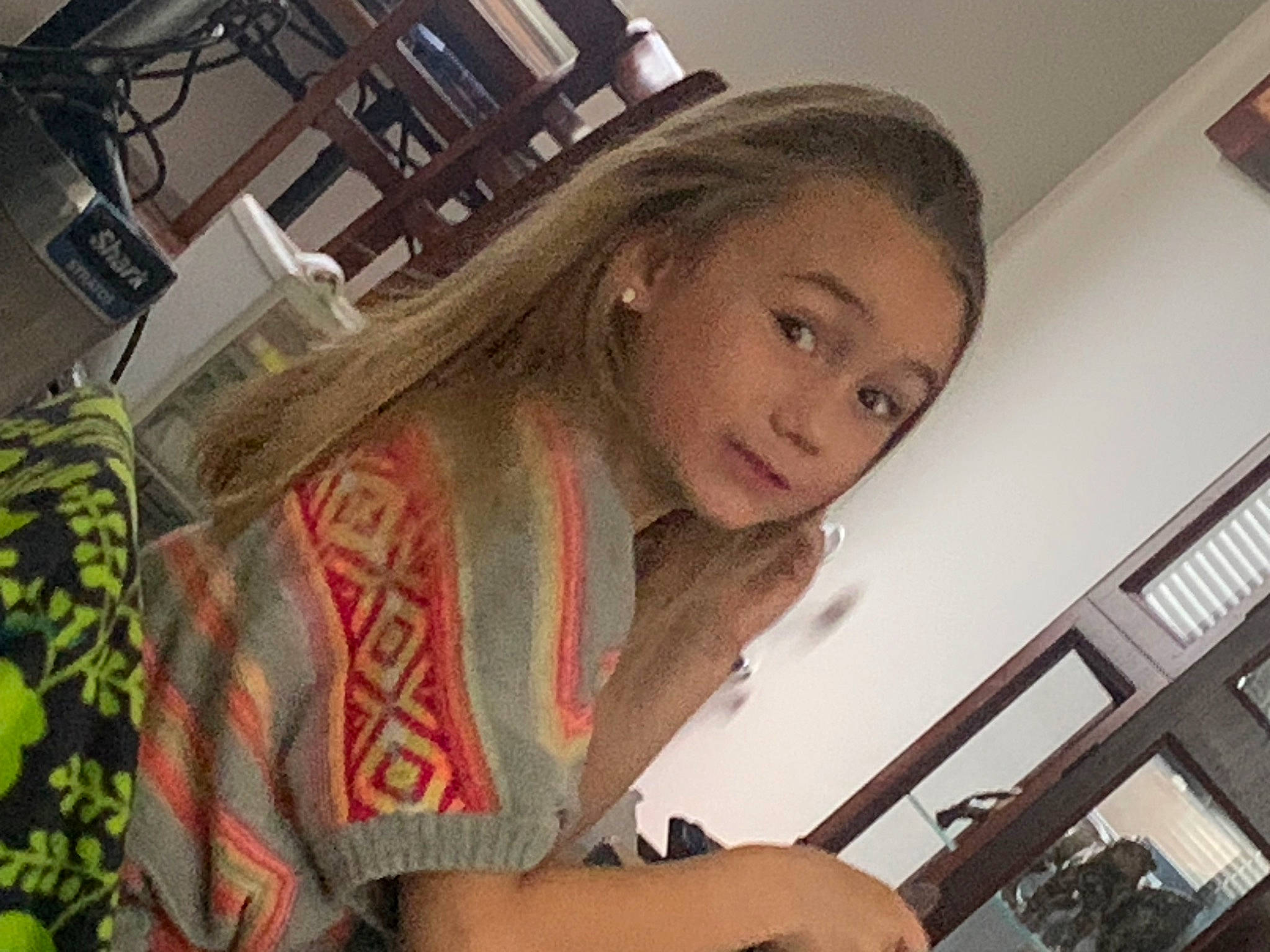 Briella is registered to the contest to win money with this photo: audio_equipment, bangs, beauty, brown_hair, chair, eyelash, fun, gadget, hair_coloring, hairstyle, happy, netbook, office_equipment, organ, pattern, person, room, selfie, sitting, t_shirt