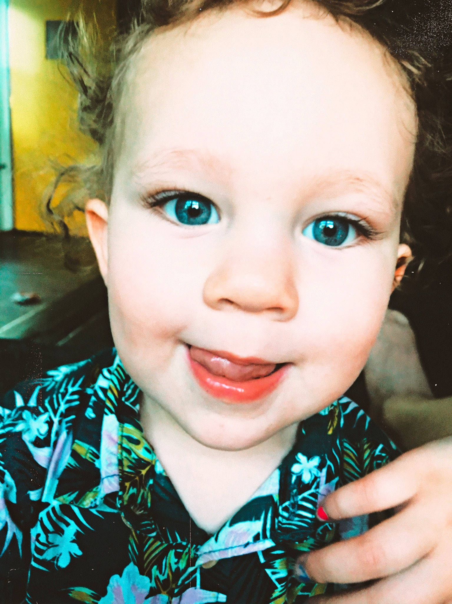 Colsen is registered to the contest to win money with this photo: beauty, cheek, child, chin, cool, eye, eyebrow, face, facial_expression, forehead, green, hair, head, iris, lip, nose, organ, person, skin, smile