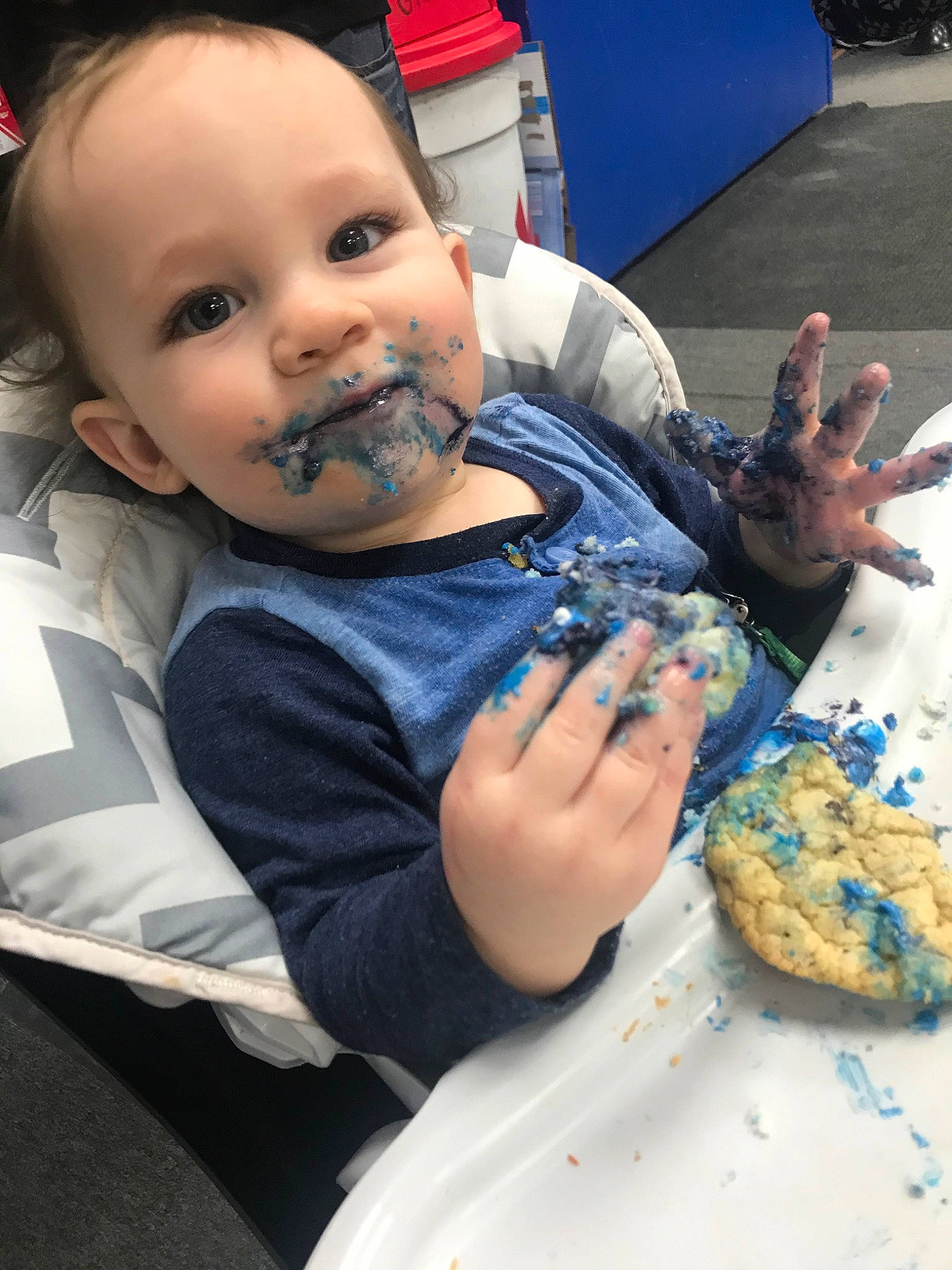 Colsen is registered to the contest to win money with this photo: baby, child, comfort_food, cuisine, eating, finger_food, food, person, snack, toddler