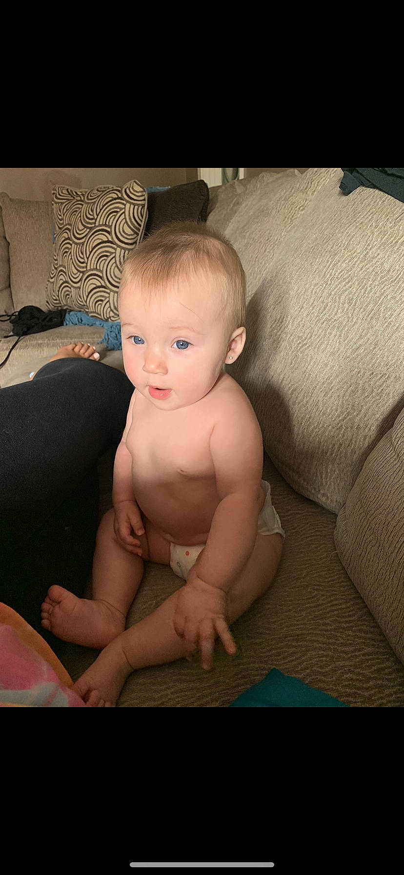 Skylin is registered to the contest to win money with this photo: arm, baby, cheek, chest, child, eye, face, finger, head, iris, leg, lip, mouth, muscle, person, photography, sitting, skin, stomach, thumb