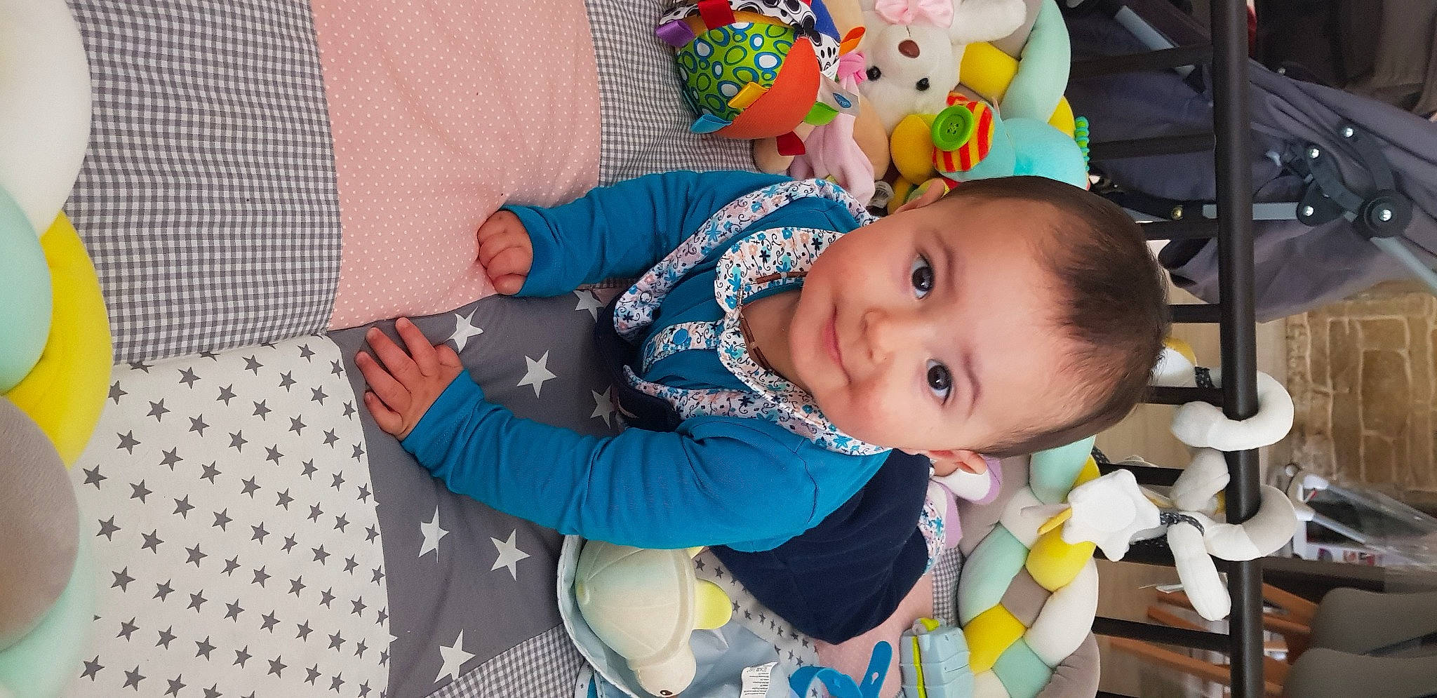 Naelle participe au concours pour gagner de l'argent avec cette photo : baby, baby_products, child, joy, person, toddler