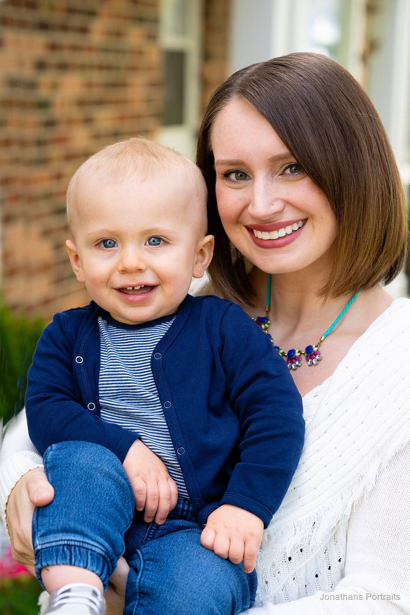 Gryphon is registered to the contest to win money with this photo: baby, child, face, family, family_pictures, family_taking_photos_together, grass, happy, joy, people, person, photograph, photography, portrait, portrait_photography, sibling, sitting, skin, smile, toddler