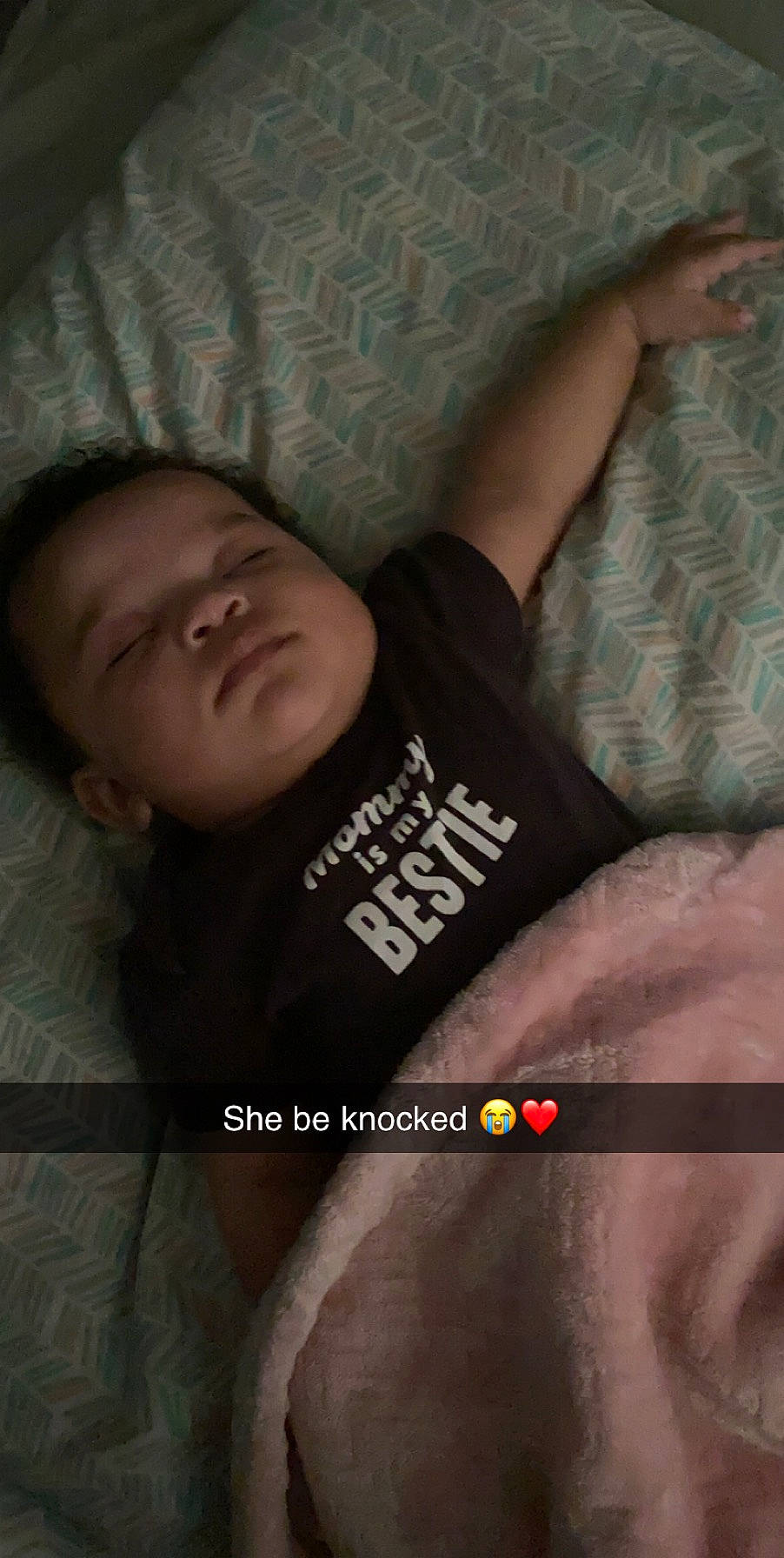 Cleo is registered to the contest to win money with this photo: arm, elbow, leg, muscle, neck, person