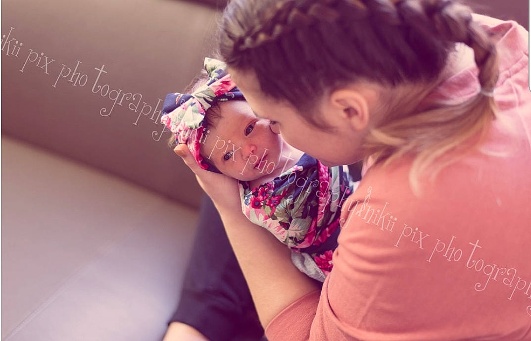 Emelia is registered to the contest to win money with this photo: beauty, cheek, child, ear, eye, forehead, hair, hair_accessory, hairstyle, hand, happy, headgear, human, interaction, lip, love, nose, person, pink, skin