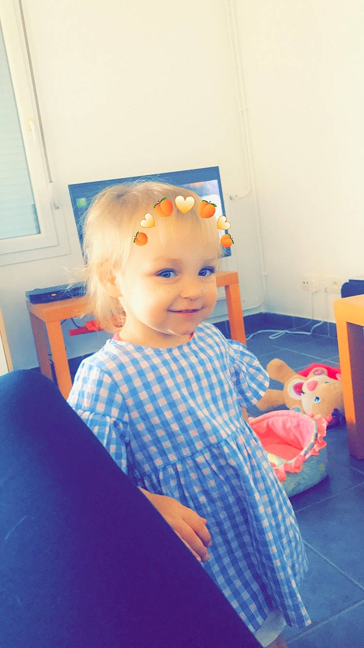 Romy a rejoint le concours — aidez-le/la à gagner de superbes lots ! baby, baby_toys, child, ear, joy, person, play, room, toddler, toy