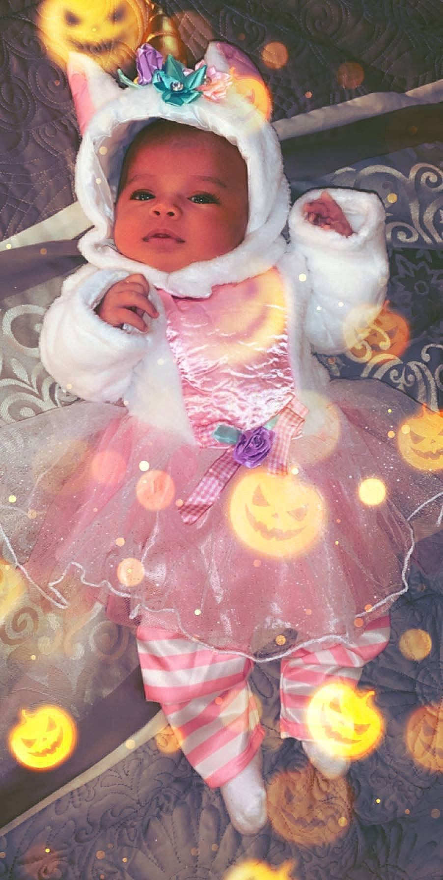 Violeta is registered to the contest to win money with this photo: baby, child, person, pink, smile, toddler