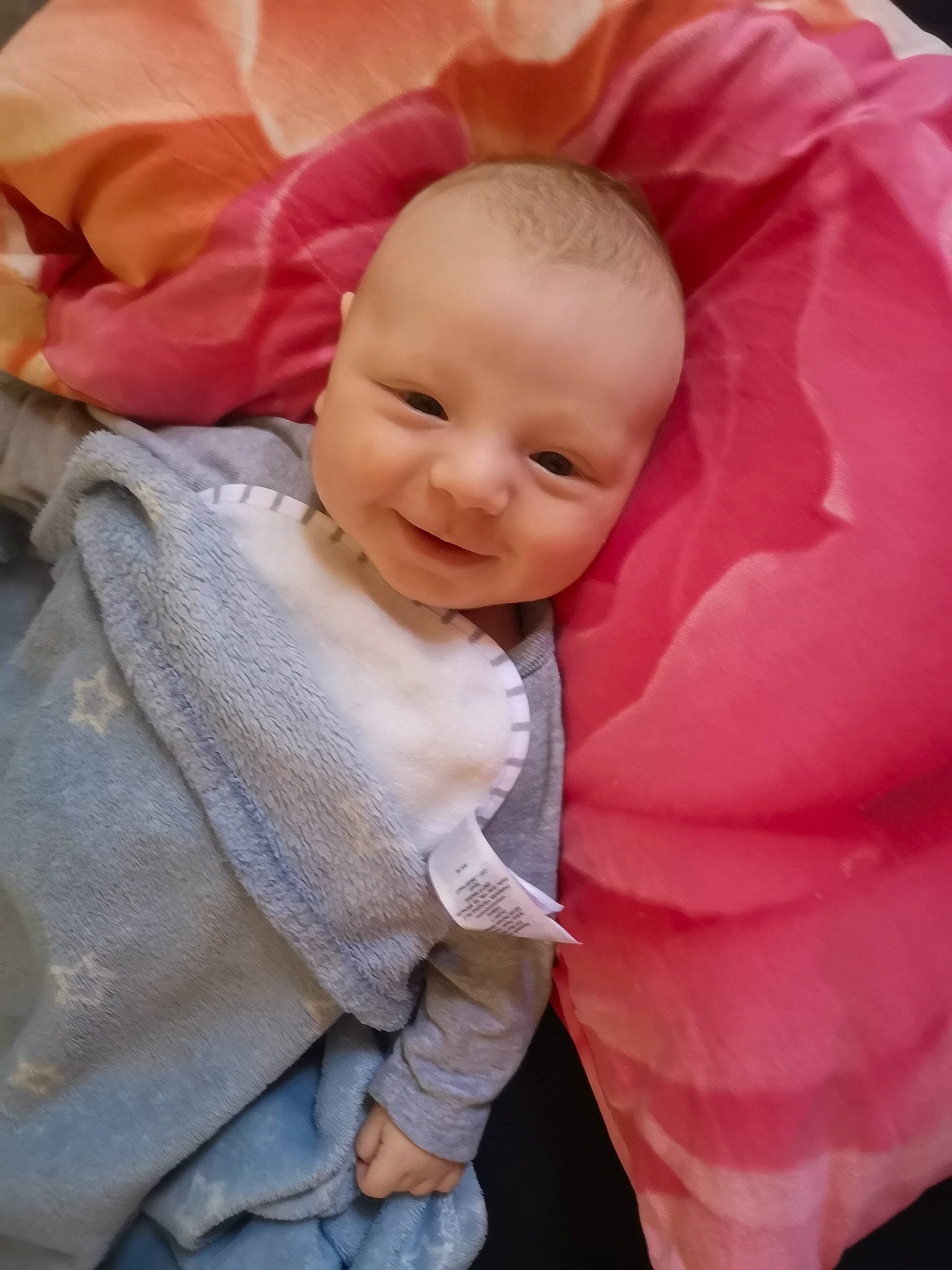 Ethan participe au concours pour gagner de l'argent avec cette photo : baby, cheek, child, face, head, lip, mouth, nose, person, pink, skin, smile, toddler