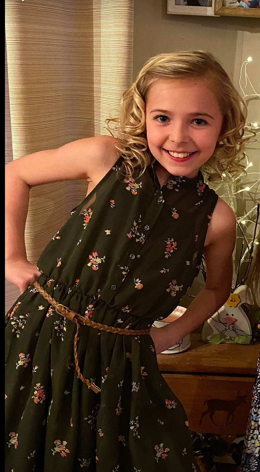 Jadyn is registered to the contest to win money with this photo: blond, brown_hair, child_model, clothing, dress, fawn, hair, hairstyle, joy, long_hair, pattern, person, photo_shoot, smile