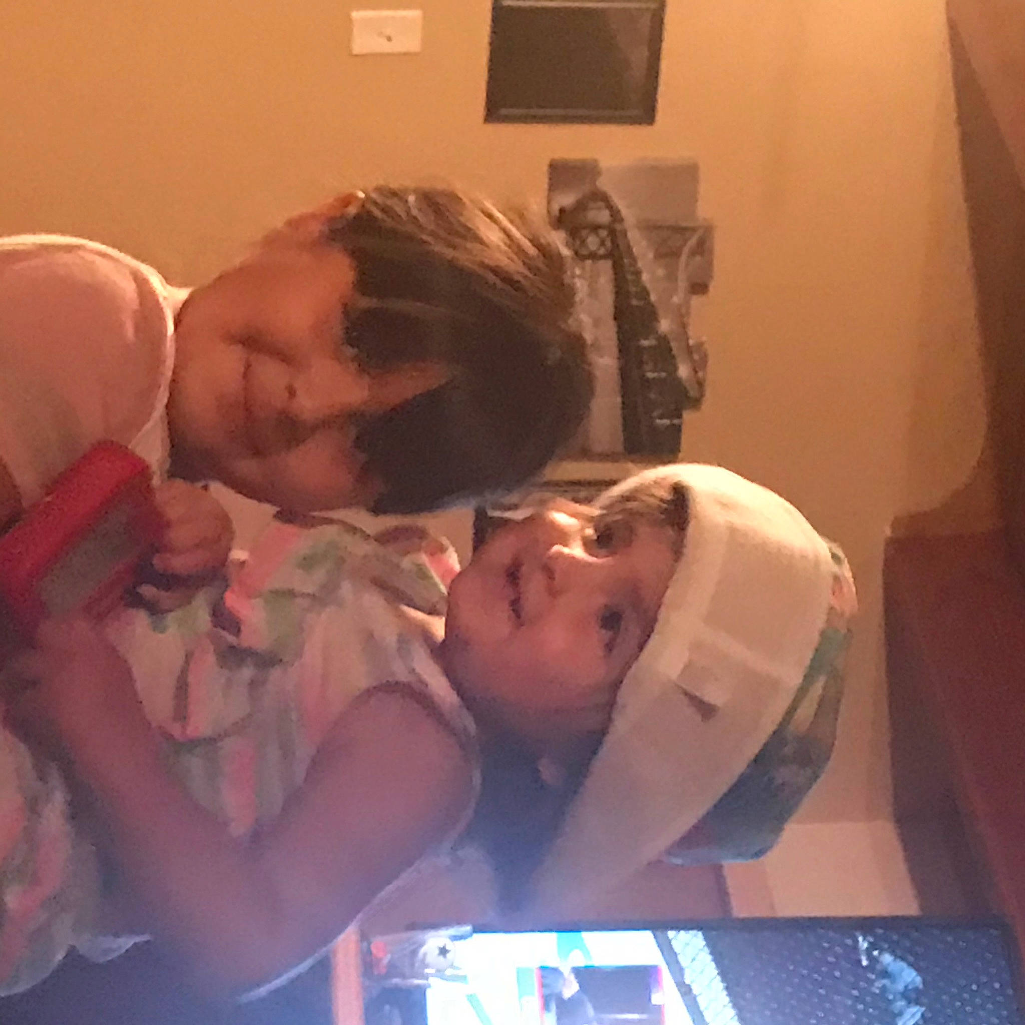 Estrella is registered to the contest to win money with this photo: birth, forehead, fun, gesture, happy, headwear, interaction, joy, love, mouth, person, photography, romance, selfie