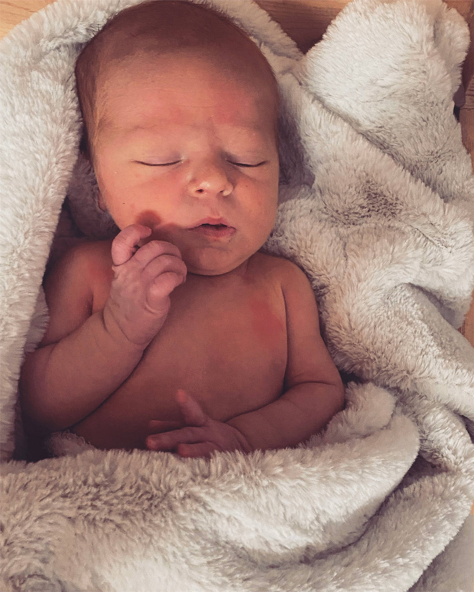 Calvin is registered to the contest to win money with this photo: arm, baby, baby_sleeping, cheek, chin, comfort, eye, eyebrow, face, finger, gesture, hand, iris, lip, mouth, neck, nose, person, skin, textile