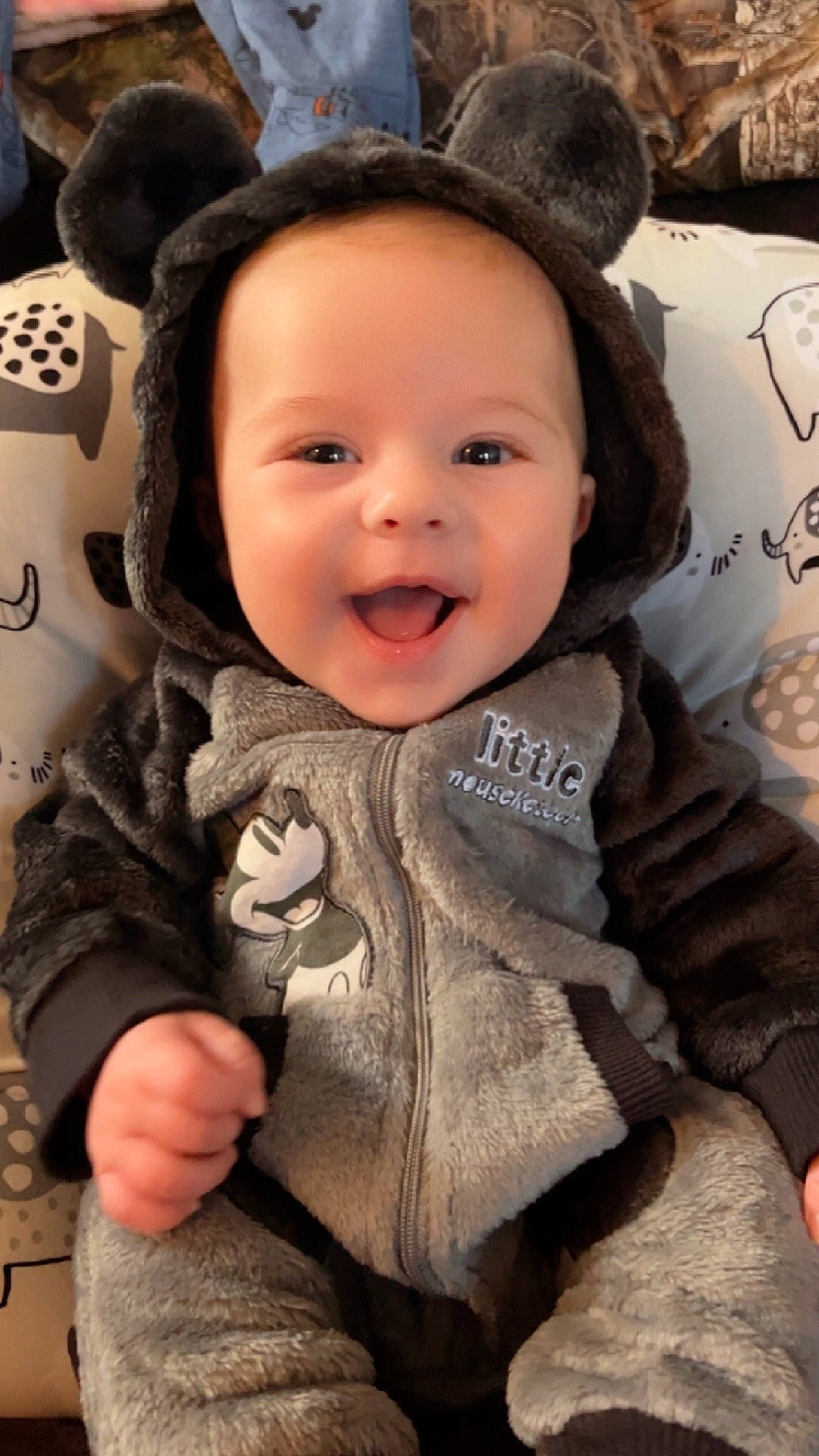 Brayden is registered to the contest to win money with this photo: baby, baby_toddler_clothing, beauty, cheek, child, eye, finger, fun, fur, gesture, happy, headgear, iris, lip, nose, person, skin, sleeve, smile, textile
