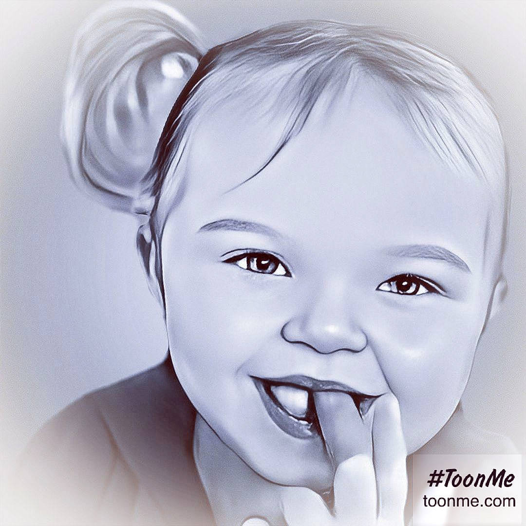 Jade a rejoint le concours — aidez-le/la à gagner de superbes lots ! art, audio_equipment, cheek, chin, ear, eyebrow, eyelash, flash_photography, forehead, gesture, happy, iris, jaw, joy, lip, mouth, neck, no_expression, nose, person