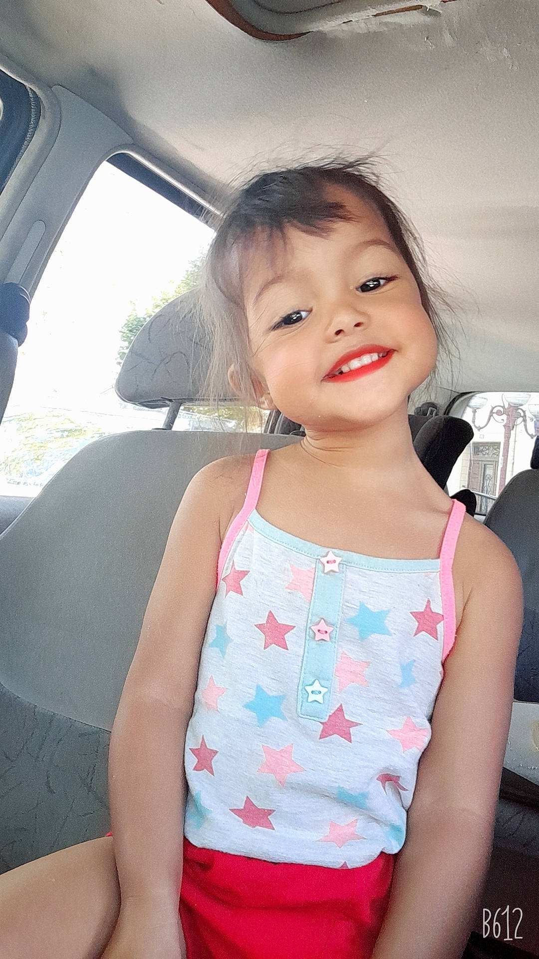 Bianchi Alice participe au concours pour gagner de l'argent avec cette photo : baby_toddler_clothing, blond, car_seat_cover, child, chin, dress, fun, happy, joy, leisure, lip, long_hair, mouth, neck, person, pink, skin, smile, toddler, vehicle_door