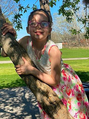 Kaycee joined the competition — help win amazing prizes! cool, elbow, eyewear, finger, fun, gesture, glasses, grass, hand, happy, joint, joy, leisure, people_in_nature, person, plant, recreation, sky, smile, tree