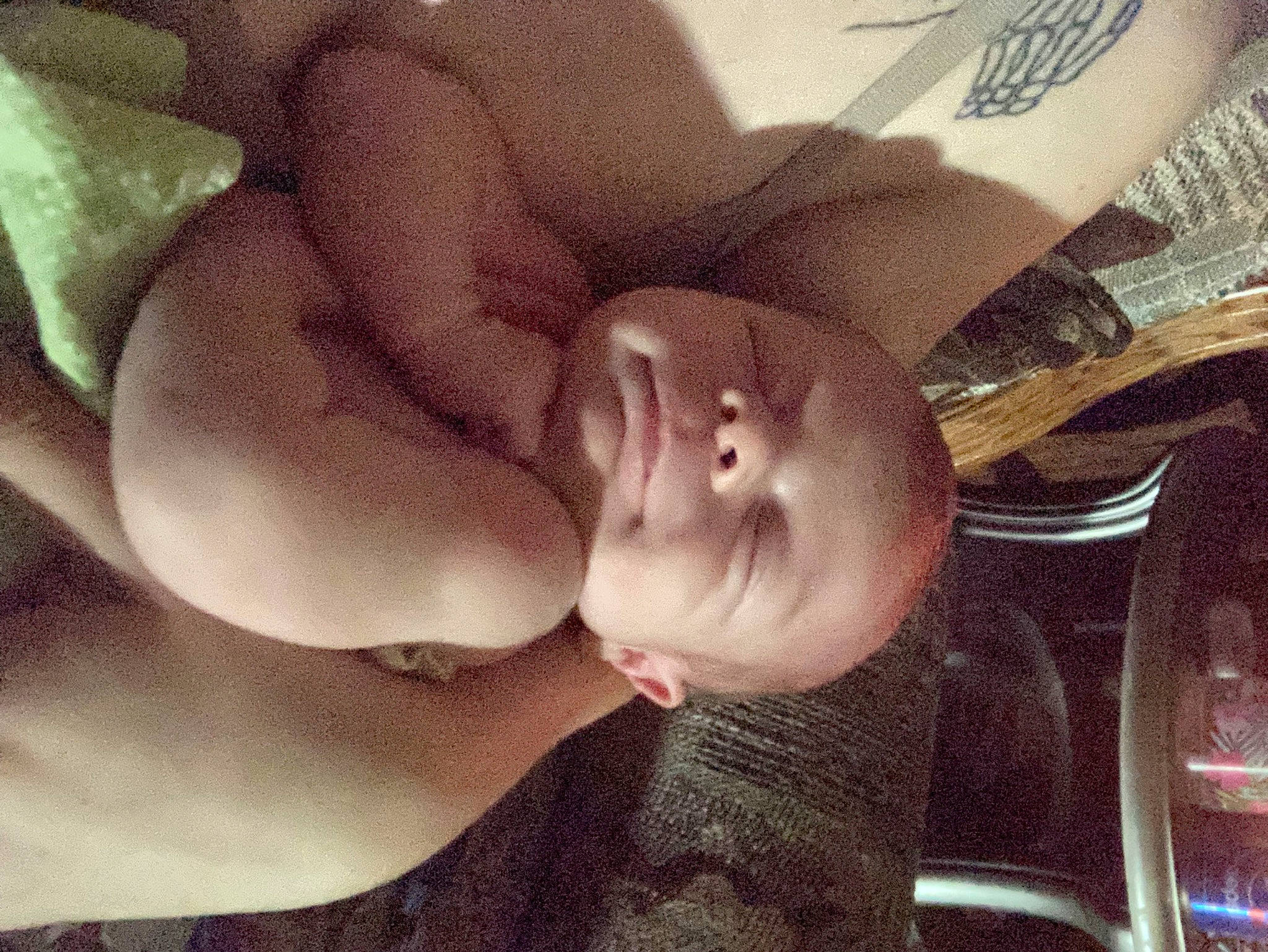 Kodi is registered to the contest to win money with this photo: arm, art, baby, chest, close_up, ear, eye, face, flower, hand, happy, head, human_body, jaw, mouth, nail, neck, person, petal, plant