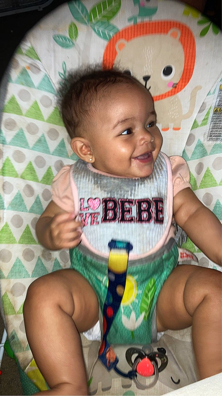 Arielle joined the competition — help win amazing prizes! baby, baby_toddler_clothing, cheek, cool, eye, face, finger, green, hairstyle, happy, head, human_body, joy, mouth, nose, organ, person, product, skin, smile