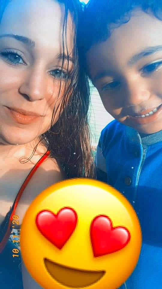 Avion is registered to the contest to win money with this photo: azure, cheek, chin, eye, eyebrow, eyelash, face, hair, hairstyle, happy, head, human, lip, mouth, nose, organ, person, photograph, skin, smile