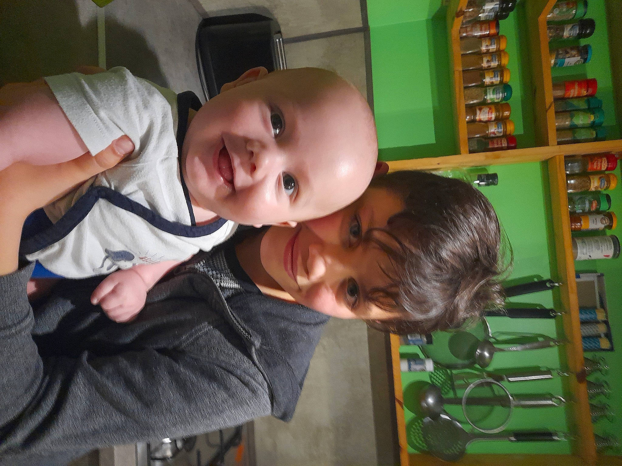 Ezechiel participe au concours pour gagner de l'argent avec cette photo : arm, baby, cheek, chin, ear, finger, fun, gesture, hand, happy, iris, joy, mouth, nose, person, product, shelf, shelving, skin, smile