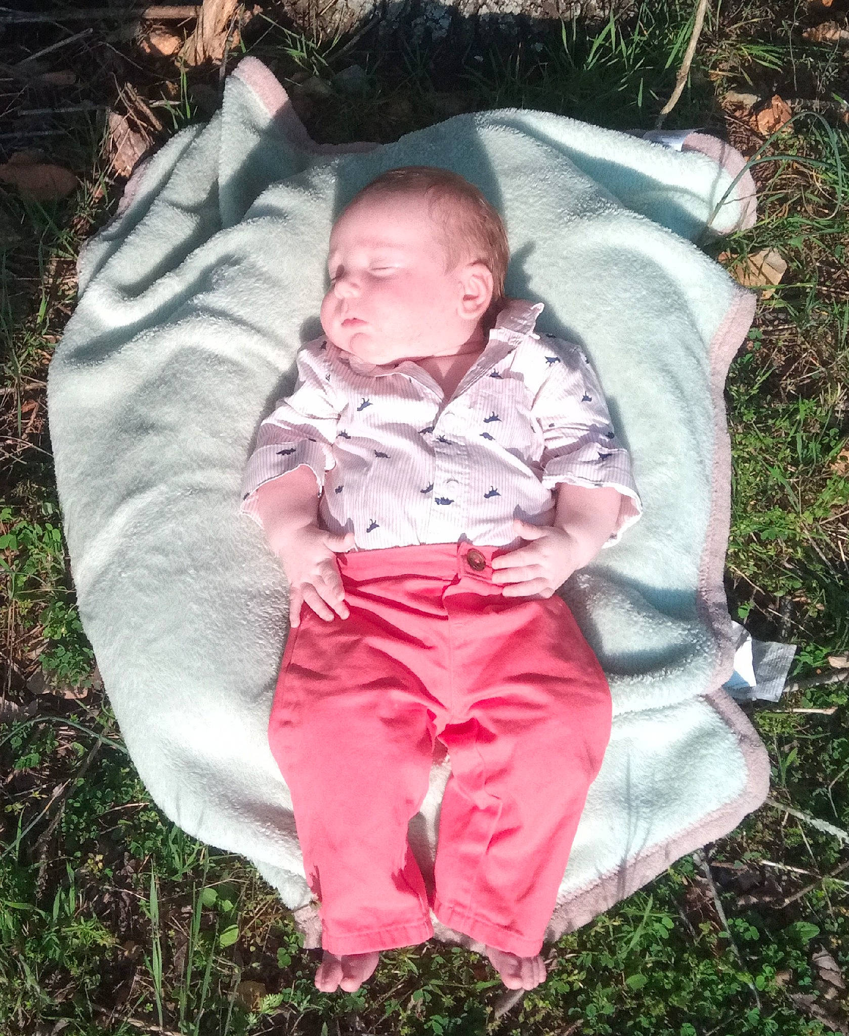 Austin is registered to the contest to win money with this photo: baby, baby_products, baby_toddler_clothing, child, grass, person, product