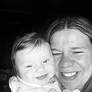 Romy a rejoint le concours — aidez-le/la à gagner de superbes lots ! baby, adult, smile, happy, face, portrait, black_and_white, closeup, person, joy, candid, family, love, infant, expression, holding, hair, skin, indoors, warmth