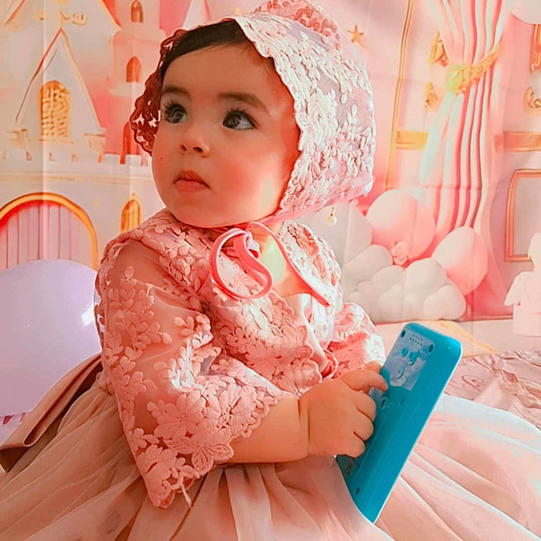 Ayna
