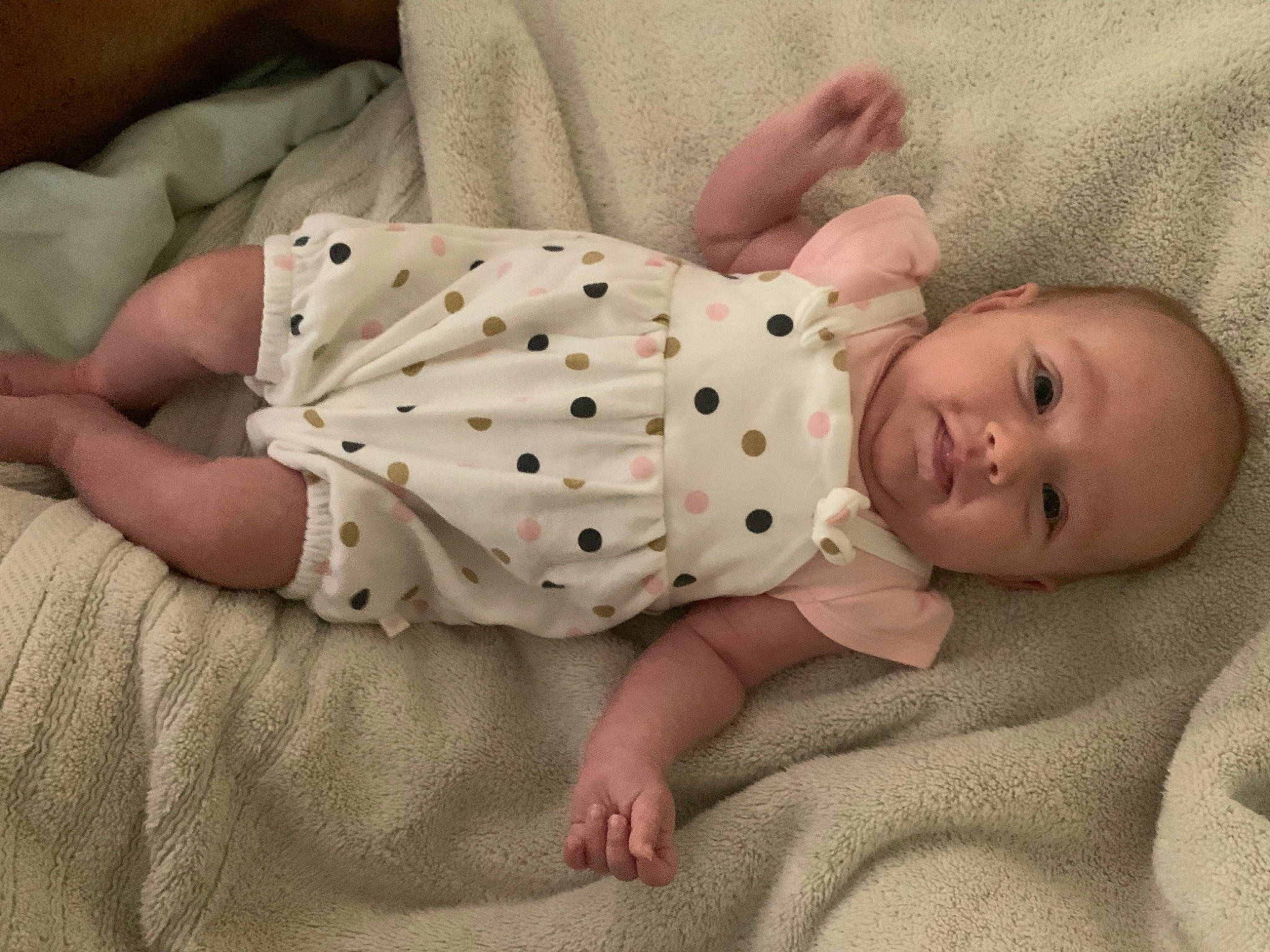 Aliza is registered to the contest to win money with this photo: baby, bedtime, child, hand, person, skin, toddler