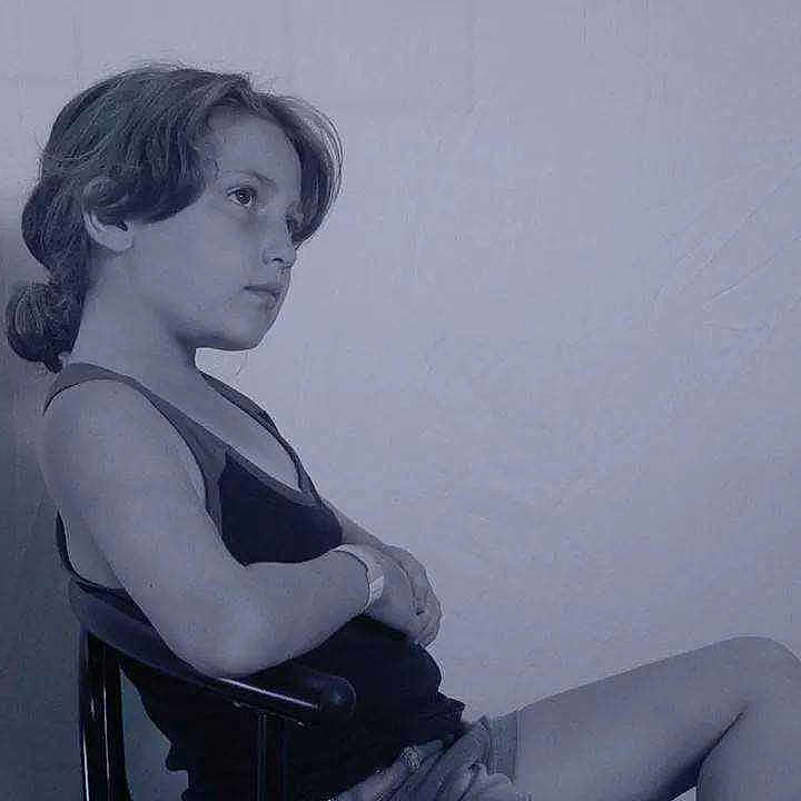 Chloe participe au concours pour gagner de l'argent avec cette photo :