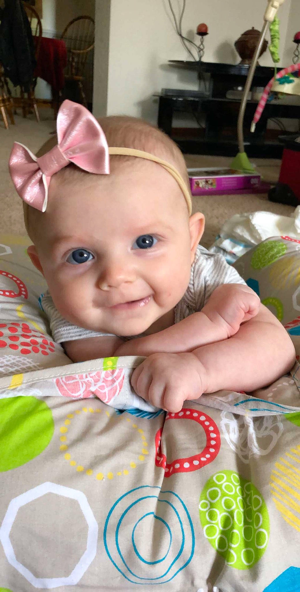 Iylah is registered to the contest to win money with this photo: baby, baby_toddler_clothing, child, ear, joy, person, play, skin, toddler, tummy_time