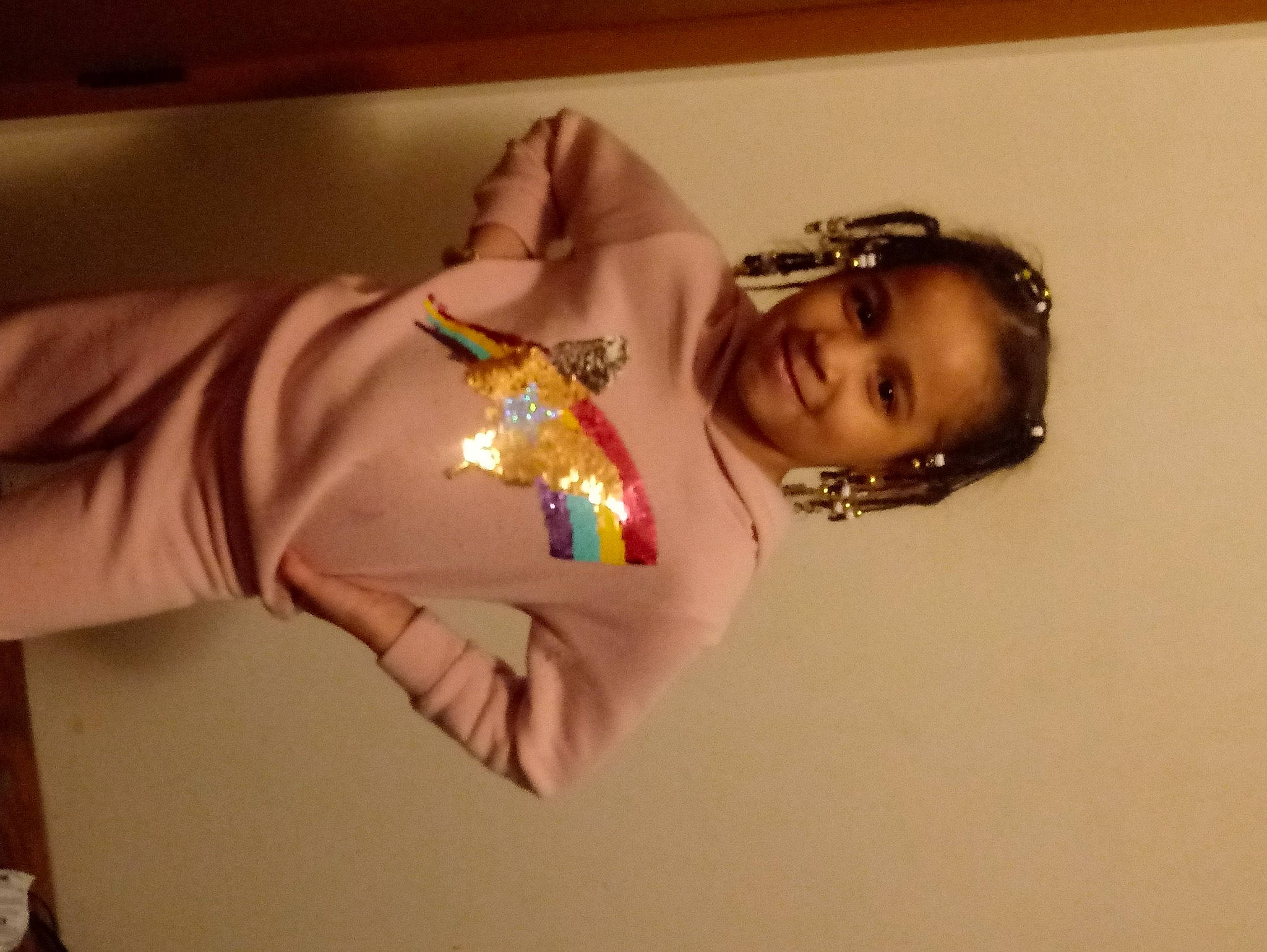 Essence joined the competition — help win amazing prizes! body_jewelry, hair_accessory, happy, headpiece, joy, person, wrist