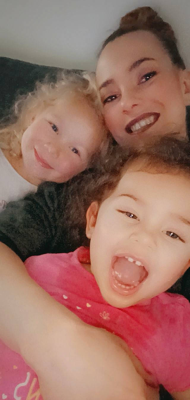 Raven participe au concours pour gagner de l'argent avec cette photo : cheek, chin, ear, eyebrow, face, facial_expression, forehead, hair, happy, human, human_body, jaw, joy, lip, mouth, neck, nose, organ, person, skin