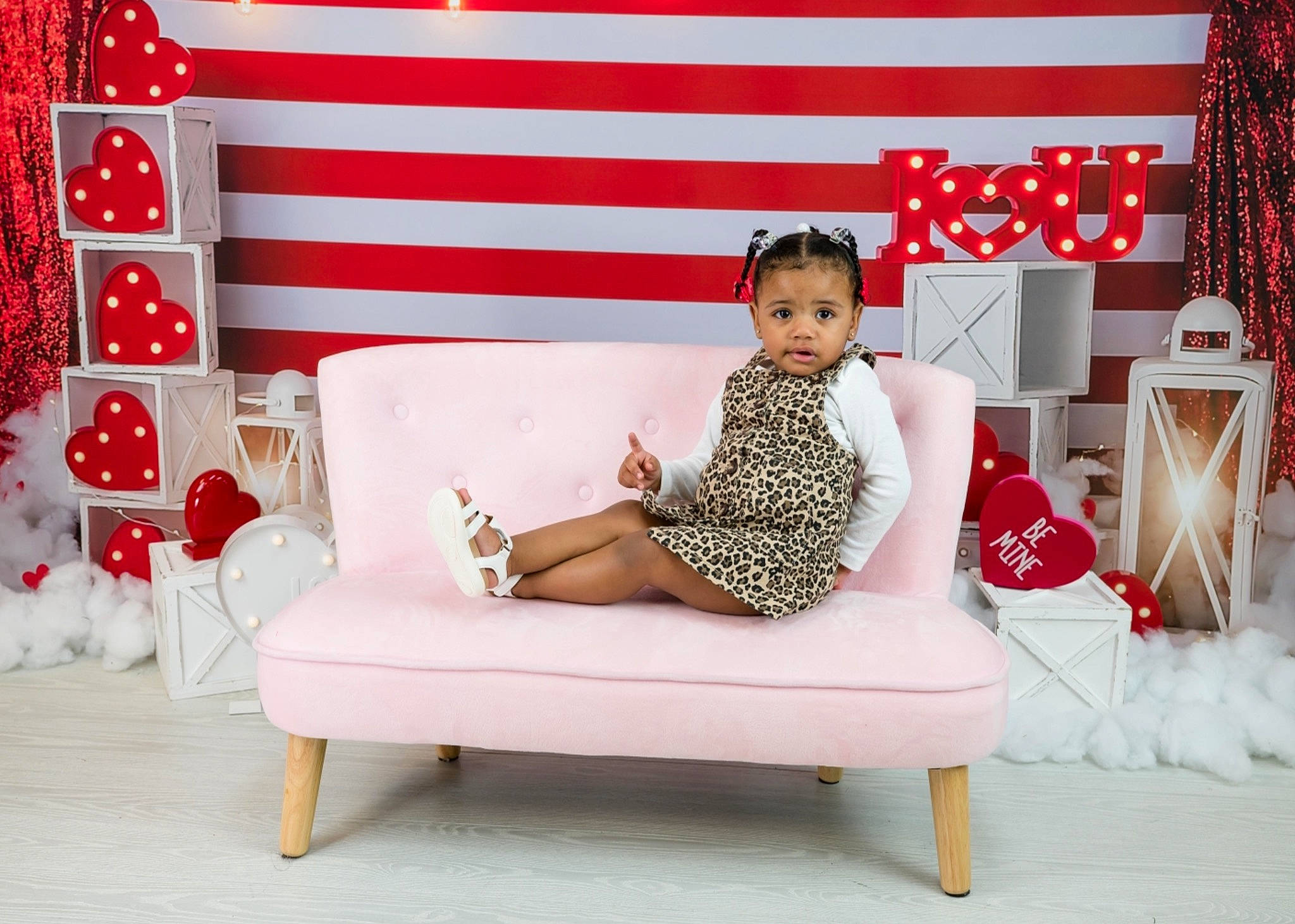 Amor joined the competition — help win amazing prizes! carmine, christmas_decoration, comfort, couch, curtain, decoration, event, fashion_design, flooring, furniture, holiday, interior_design, living_room, ornament, pattern, person, pillow, rectangle, red, room