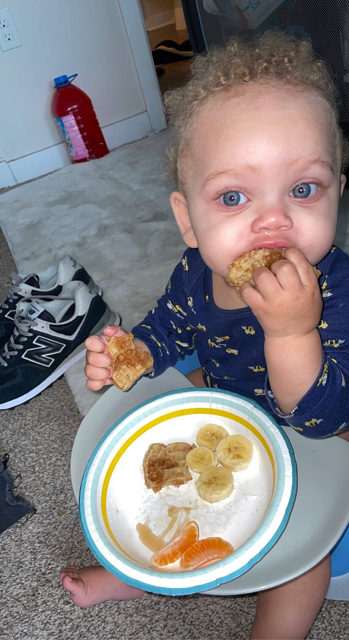 Aceton is registered to the contest to win money with this photo: baby, baby_toddler_clothing, biting, chair, comfort_food, cuisine, dish, dishware, fast_food, fire_extinguisher, food, food_craving, ingredient, junk_food, person, plate, platter, soup, sweetness, tableware