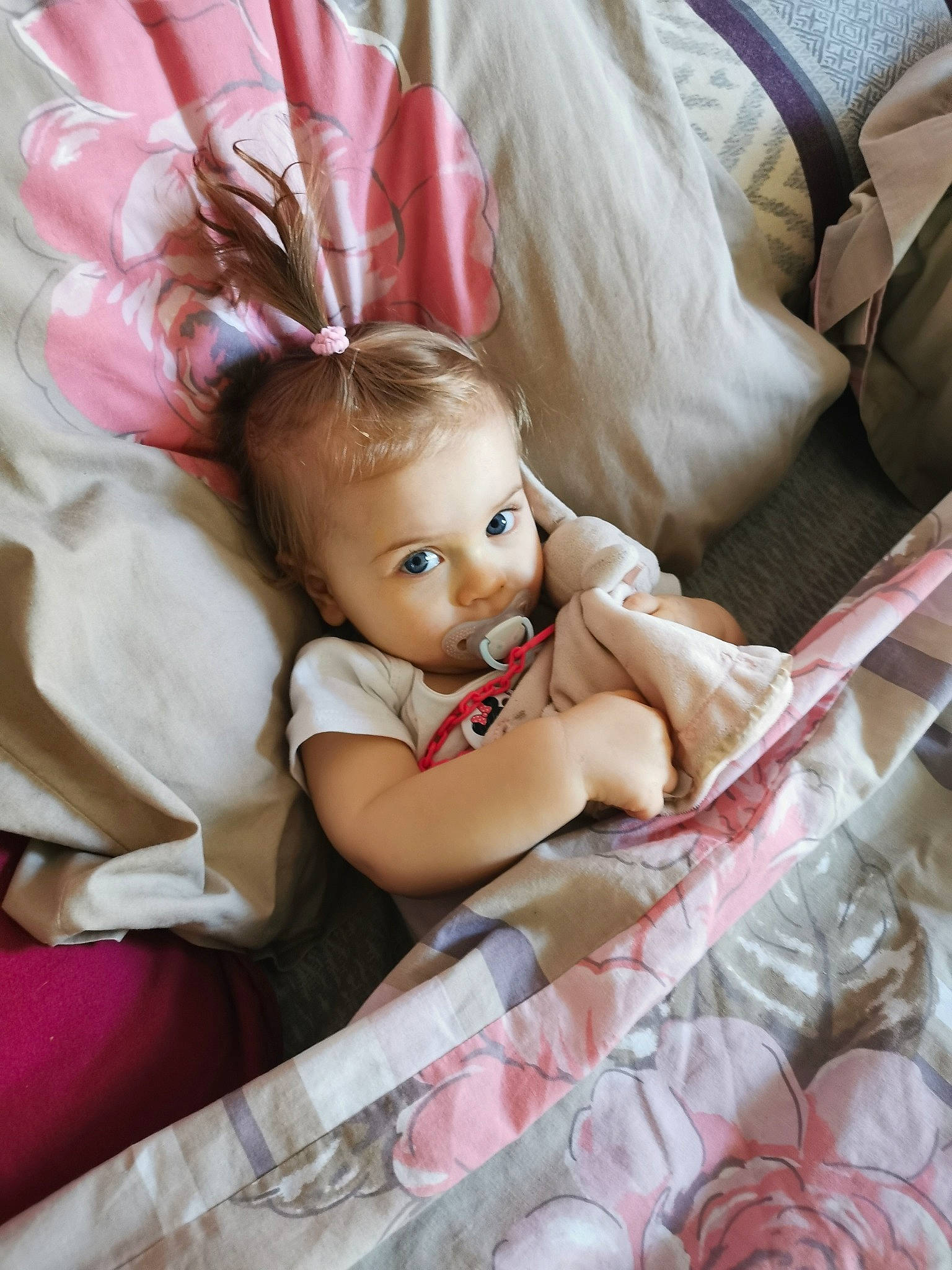 Amanda a rejoint le concours — aidez-le/la à gagner de superbes lots ! baby, baby_products, bed, bedtime, child, doll, person, pink, product, toddler, toy