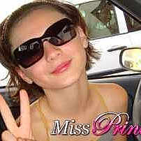 Chloé participe au concours pour gagner de l'argent avec cette photo :