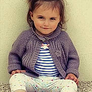 Maëlia participe au concours pour gagner de l'argent avec cette photo :