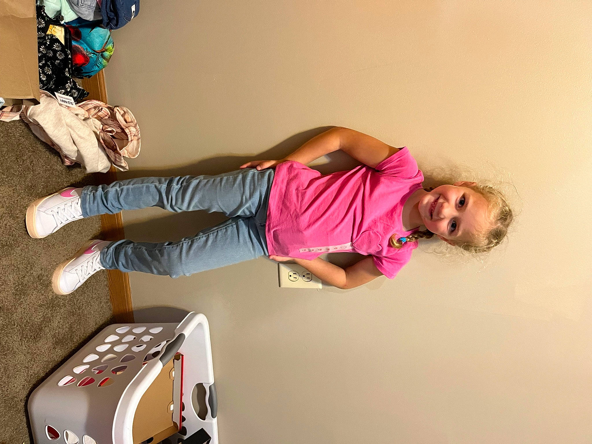 Kasyn joined the competition — help win amazing prizes! bag, comfort, elbow, finger, fun, human_leg, joint, joy, knee, leg, leisure, luggage_and_bags, magenta, person, pink, sandal, smile, sneakers, t_shirt, thigh