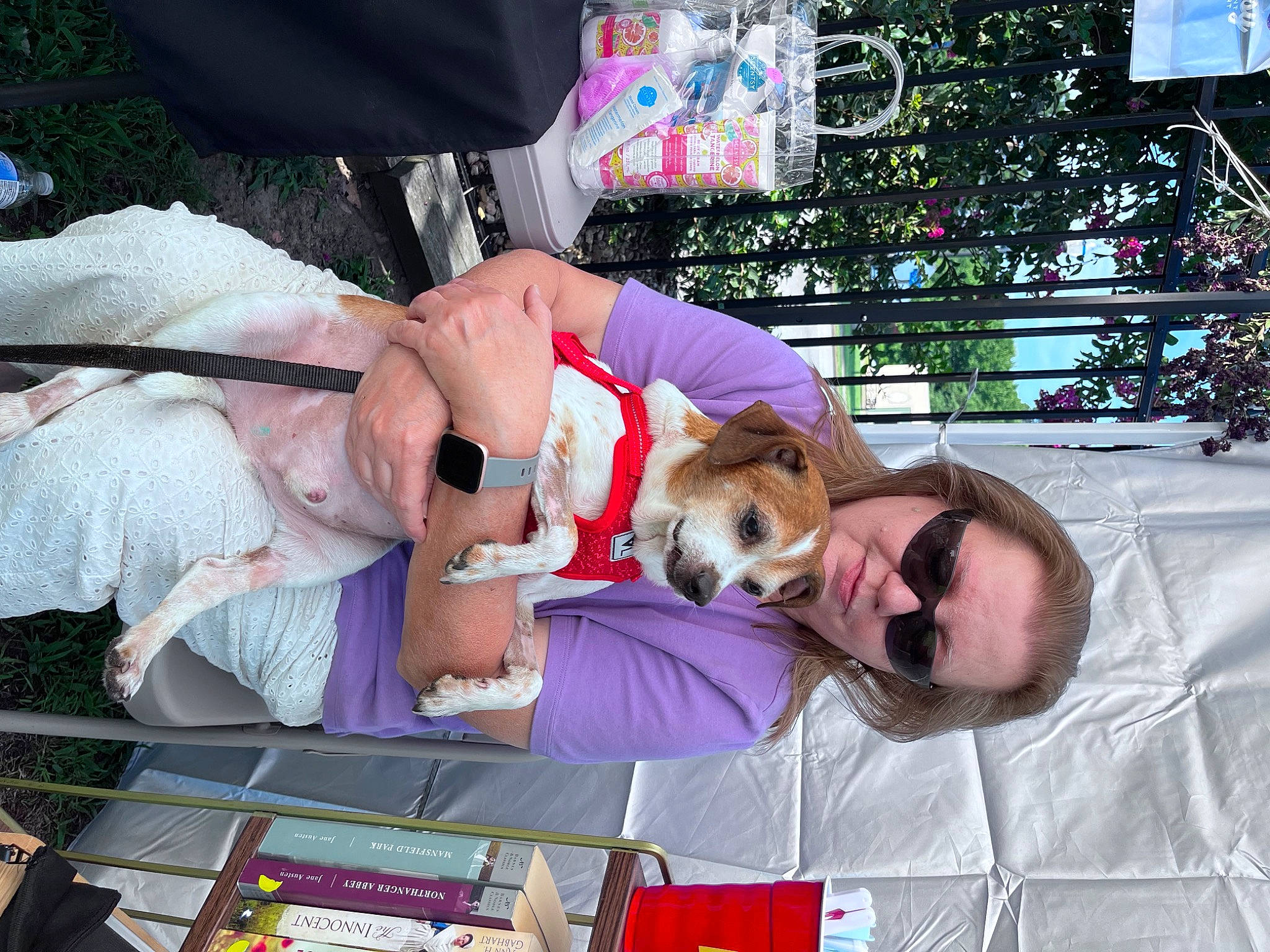 Benny is registered to the contest to win money with this photo: canidae, carnivore, companion_dog, dog, event, eyewear, fun, fur, hat, leisure, recreation, sporting_group, t_shirt, wrist