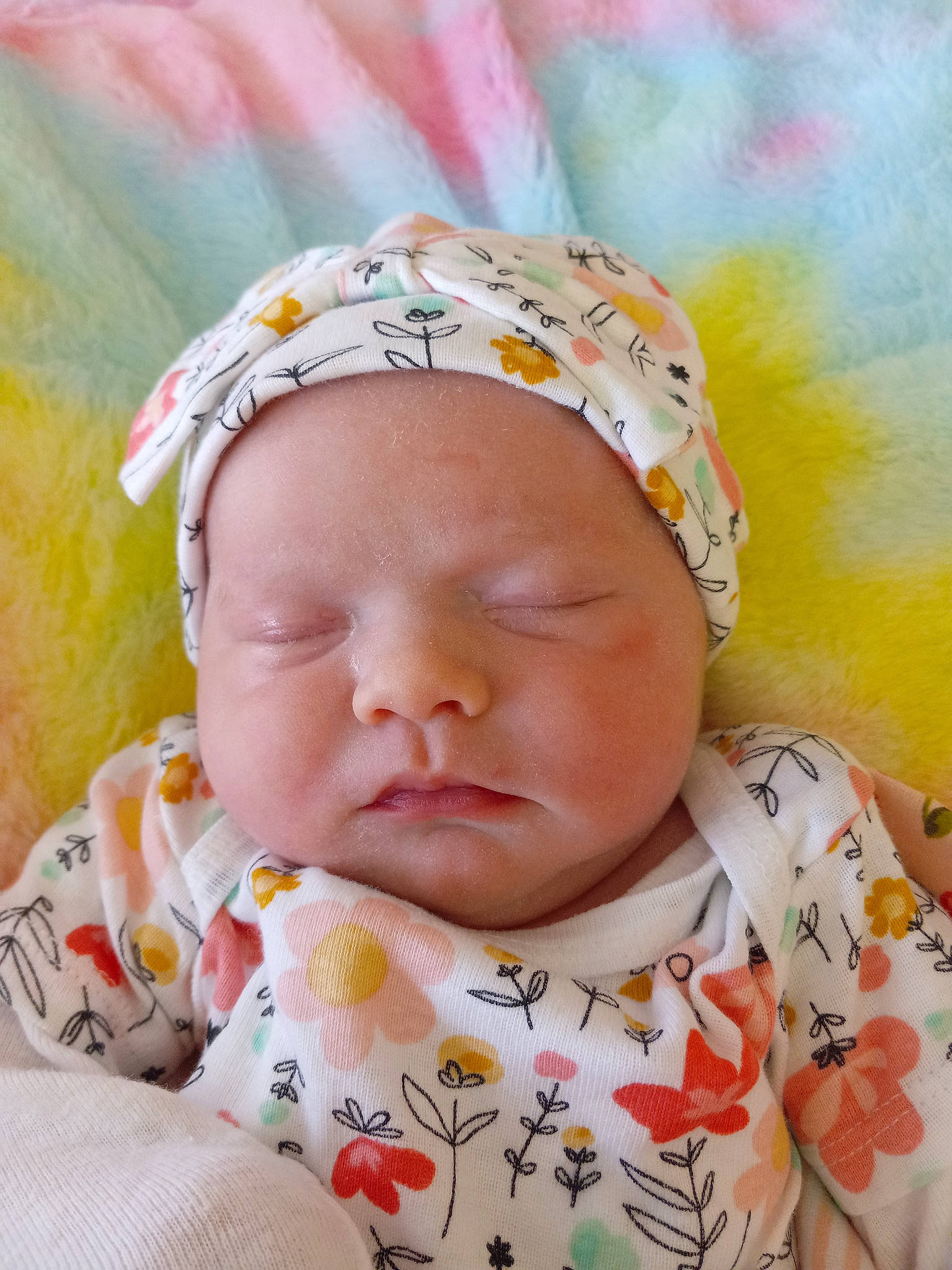 Heavenlee is registered to the contest to win money with this photo: baby, baby_sleeping, baby_toddler_clothing, bedtime, cheek, chin, close_up, comfort, face, happy, head, headgear, iris, linens, lip, mouth, nose, person, skin, sleeve