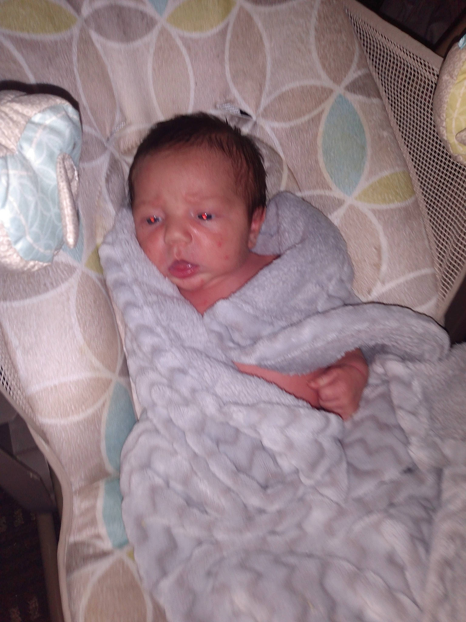 Salem is registered to the contest to win money with this photo: baby, baby_products, baby_sleeping, baby_toddler_clothing, bedding, bedtime, cheek, child, comfort, finger, head, infant_bed, iris, linens, person, product, room, skin, sleeve, textile